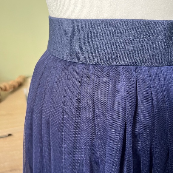Navy Blue Modest Layered Pleated Highwaist Mesh Tutu Midi Knee-Length Skirt XS-S - Picture 13 of 16